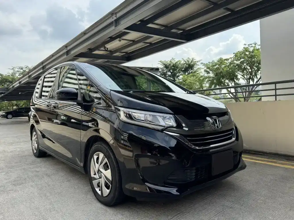 Honda Freed Hybrid